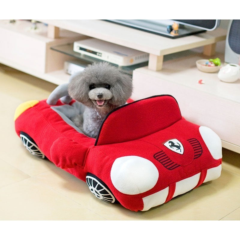 Car compartment for pets